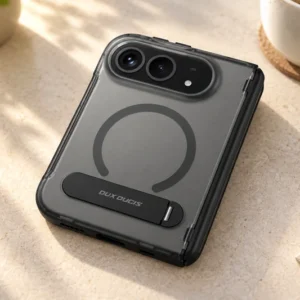 DUXDUCIS Phone Case for iPhone Duo - lifestyle scene